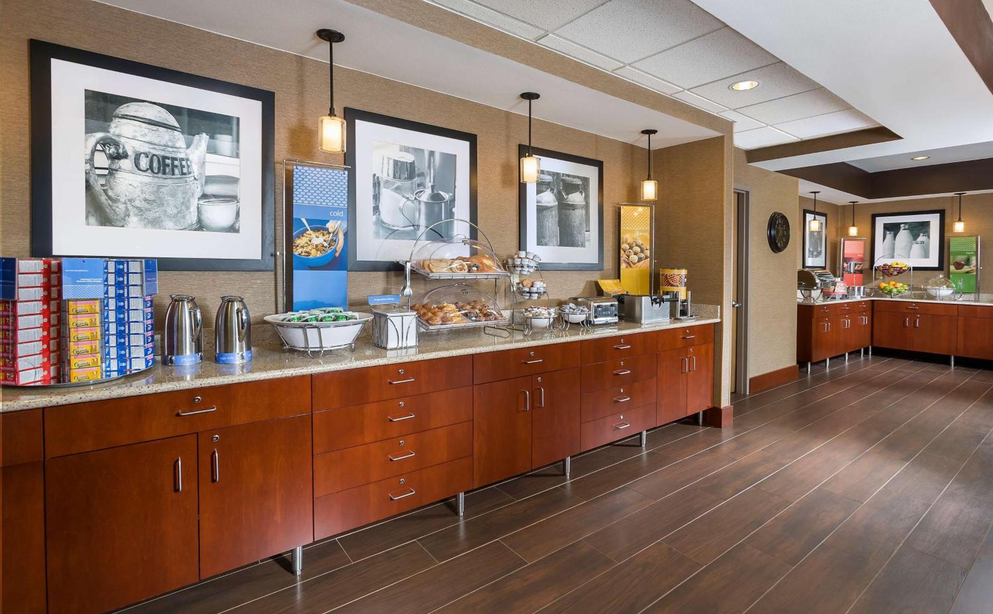 Hampton Inn Mansfield/Ontario Екстер'єр фото