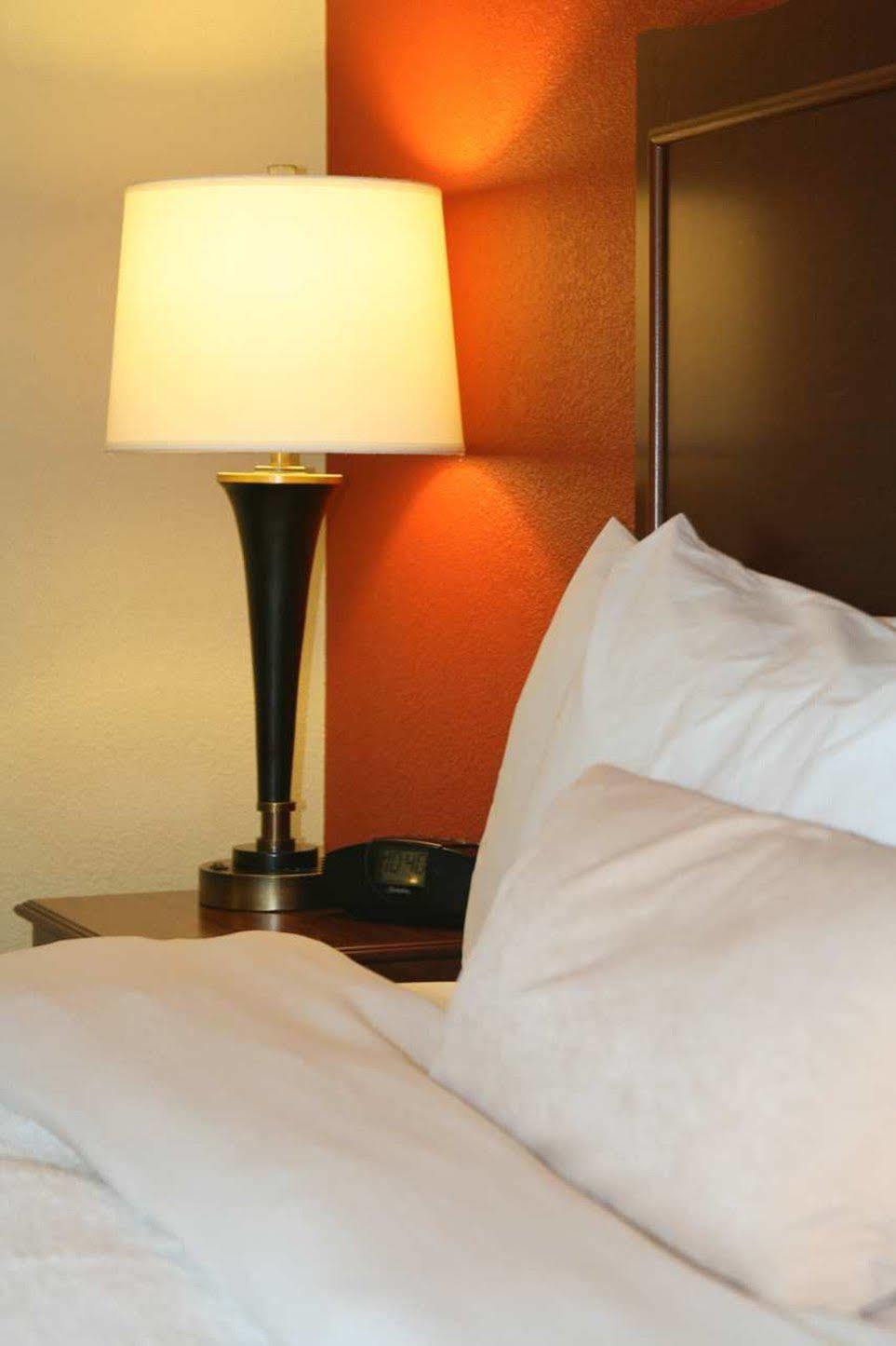 Hampton Inn Mansfield/Ontario Екстер'єр фото