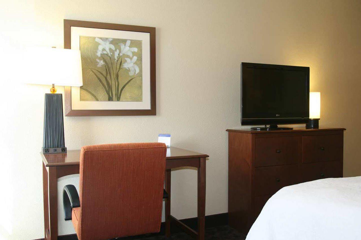 Hampton Inn Mansfield/Ontario Екстер'єр фото